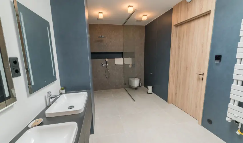 BJ81 Suite Hotel Sifok - Augusztus 20. - teljes elrefizetssel (min. 3 j)