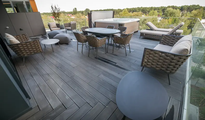 BJ81 Suite Hotel Sifok - Augusztus 20. - teljes elrefizetssel (min. 3 j)