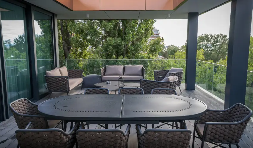 BJ81 Suite Hotel Sifok - Augusztus 20. - teljes elrefizetssel (min. 3 j)