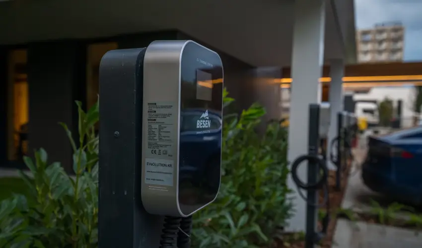 BJ81 Suite Hotel Sifok - Augusztus 20. - teljes elrefizetssel (min. 3 j)