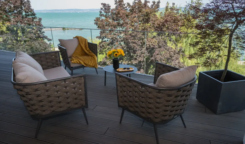 BJ81 Suite Hotel Sifok - Augusztus 20. - teljes elrefizetssel (min. 3 j)