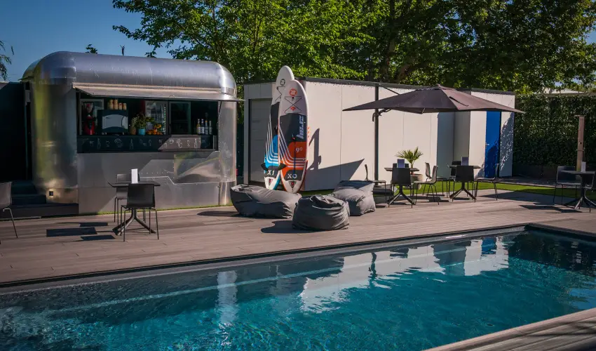 BJ81 Suite Hotel Sifok - Augusztus 20. - teljes elrefizetssel (min. 3 j)