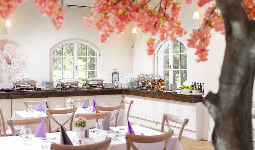 Bodrogi K�ria Wellness Hotel In�rcs - Augusztus 20.