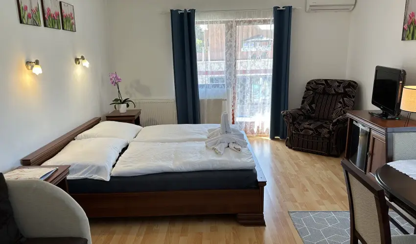 Boni Csal�di Wellness Hotel Zalakaros - Augusztus 20.