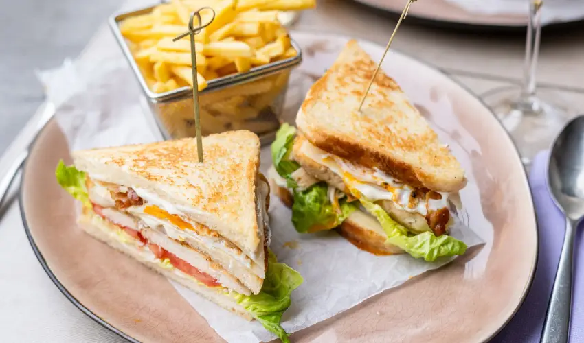 Bonvital Wellness & Gastro Hotel H�v�z H�v�z - Augusztus 20. - teljes el�refizet�ssel (min. 2 �j)