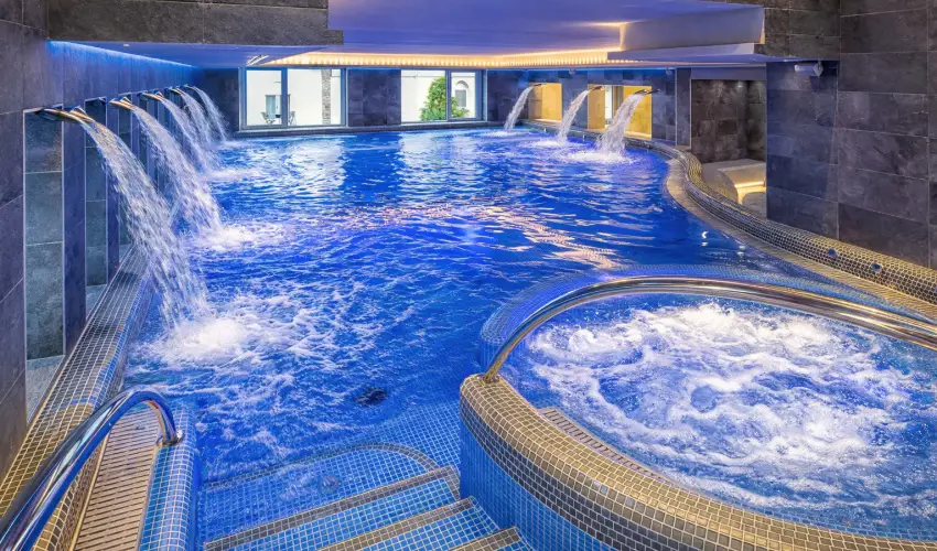 Bonvital Wellness & Gastro Hotel H�v�z H�v�z - Augusztus 20. - teljes el�refizet�ssel (min. 2 �j)