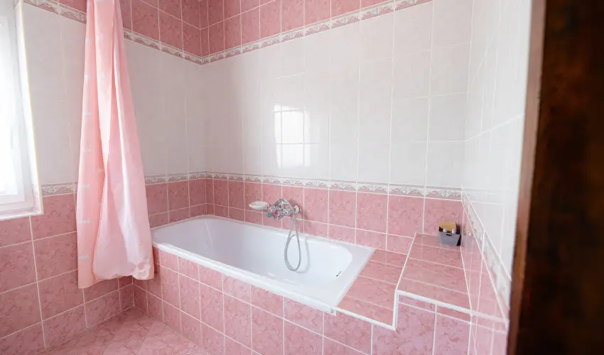 Borb�la Vend�gh�z Gyenesdi�s - Augusztus 20. (min. 2 �j)