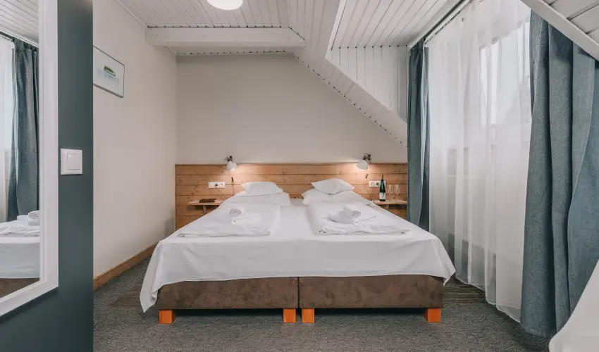 Borbarátok Panzió Badacsonytomaj - Augusztus 20. (min. 3 éj)