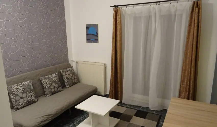 Borka Panzi Pardfrd - Augusztus 20. (min. 2 j)