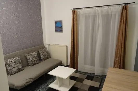 Borka Panzi - Augusztus 20. (min. 2 j)