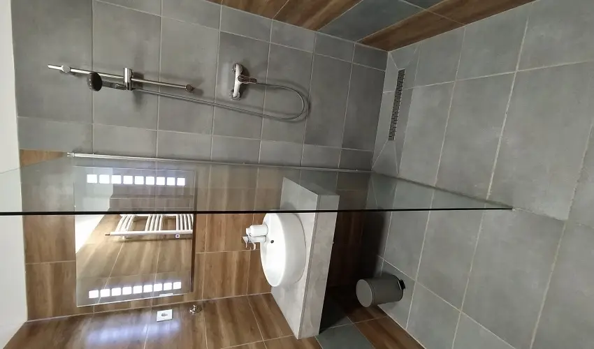 Borka Panzi Pardfrd - Augusztus 20. (min. 2 j)