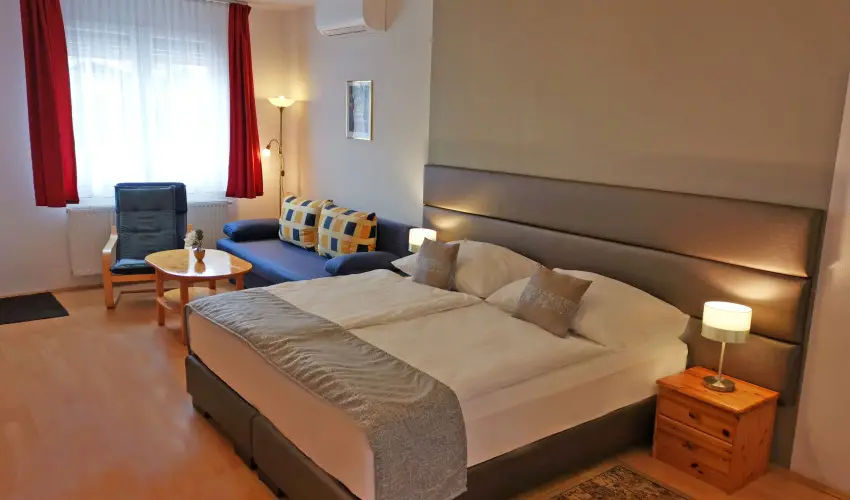 Brigitte Apartman B�k, B�kf�rd� - Augusztus 20. (min. 3 �j)