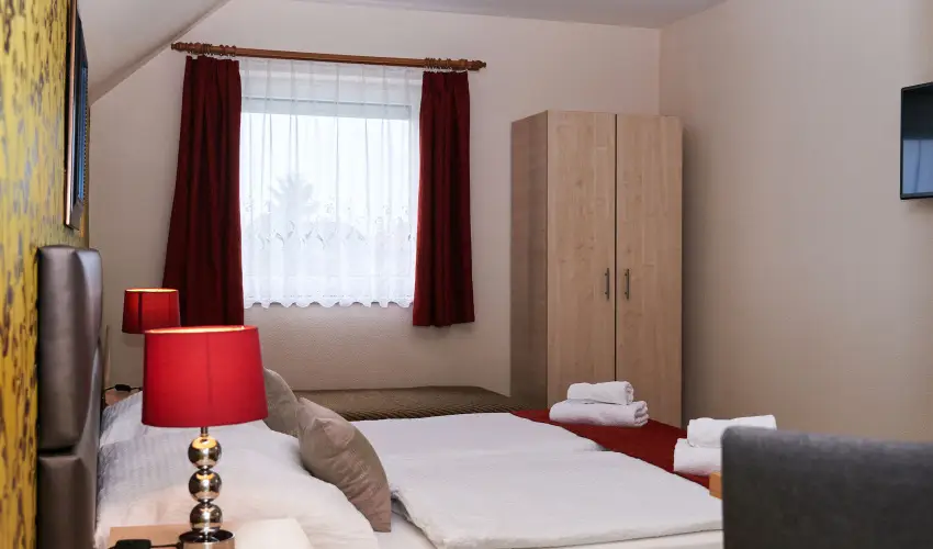 Brigitte Apartman B�k, B�kf�rd� - Augusztus 20. (min. 3 �j)