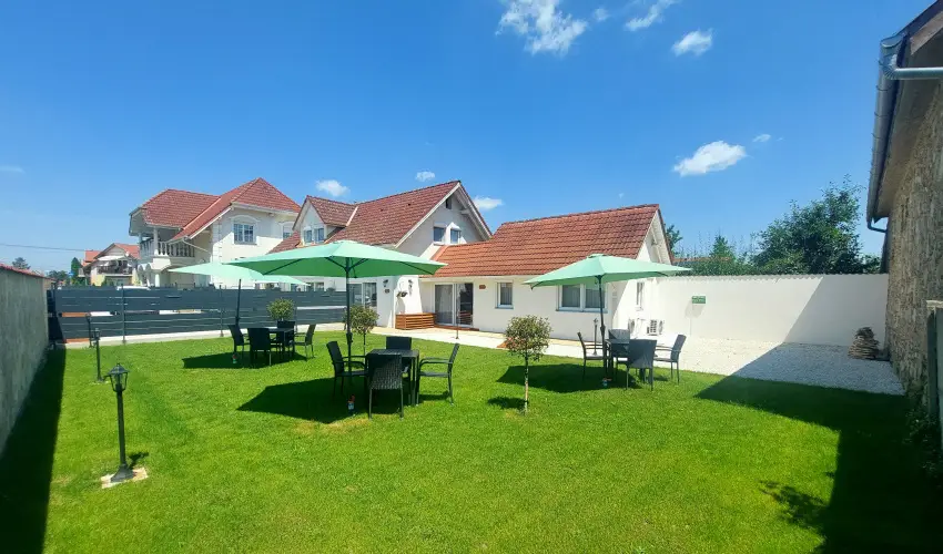 Bk City Apartments Bk, Bkfrd - Augusztus 20.