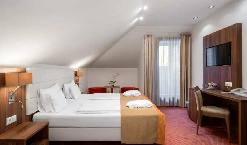 Bkks Hotel & Spa Szentendre - Augusztus 20. (min. 2 j)