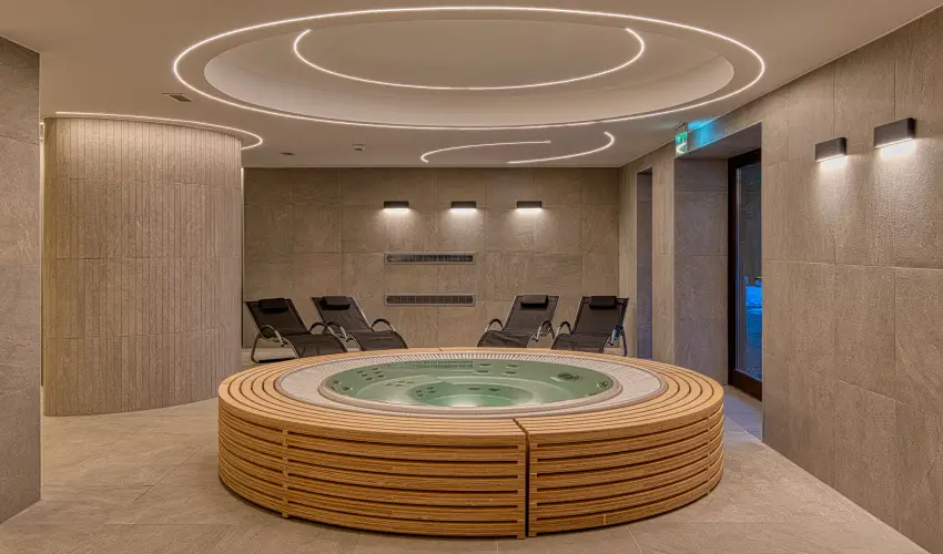 Cardoner Hotel Pilisszentkereszt - Augusztus 20. (min. 2 �j)