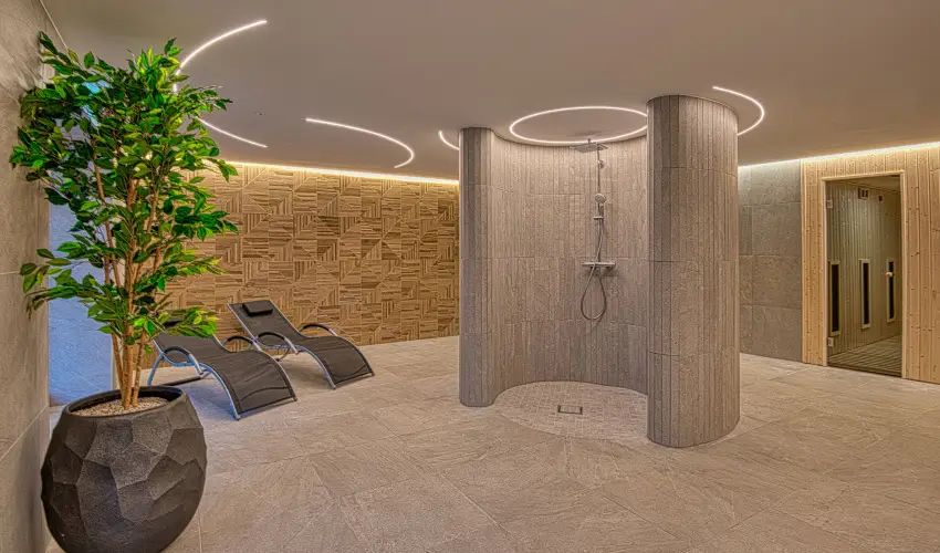 Cardoner Hotel Pilisszentkereszt - Augusztus 20. (min. 2 �j)