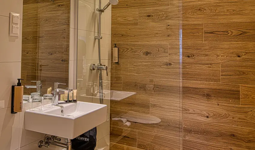 Cardoner Hotel Pilisszentkereszt - Augusztus 20. (min. 2 �j)