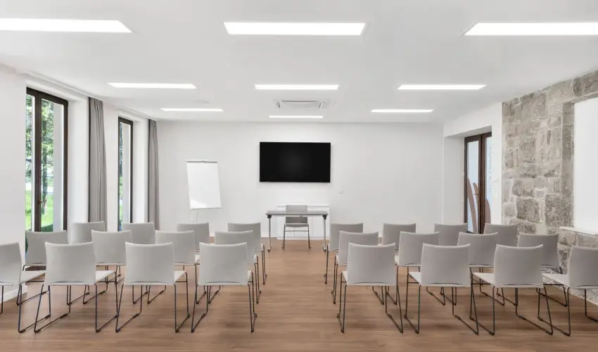 Cardoner Hotel Pilisszentkereszt - Augusztus 20. (min. 2 �j)