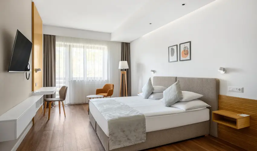 Cardoner Hotel Pilisszentkereszt - Augusztus 20. - teljes el�refizet�ssel