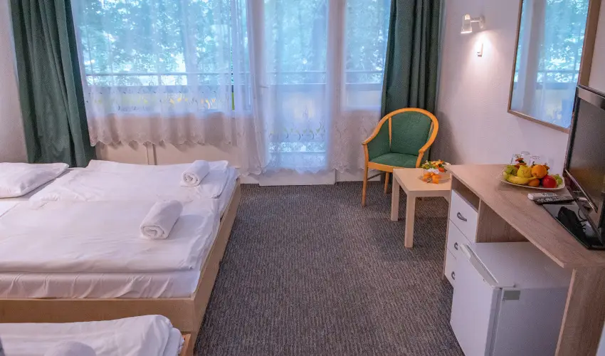 CE Napf�ny Hotel  Si�fok - Augusztus 20.