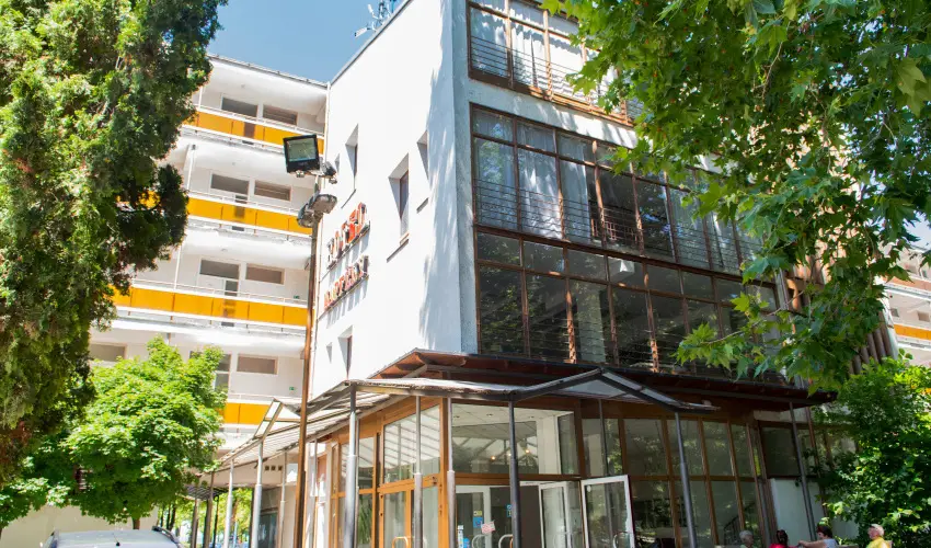 CE Napf�ny Hotel  Si�fok - Augusztus 20.