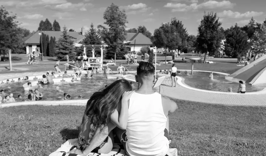 Cegl�df�rd� Apartmanpark �s Kemping Cegl�d - Augusztus 20. (min. 2 �j)