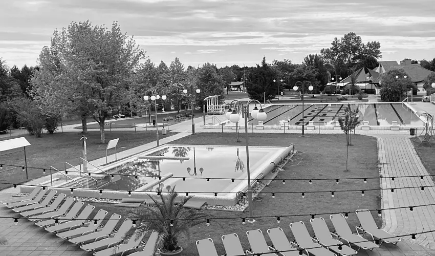 Cegl�df�rd� Apartmanpark �s Kemping Cegl�d - Augusztus 20. (min. 2 �j)