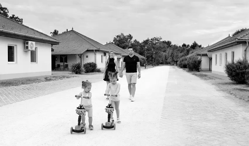 Cegl�df�rd� Apartmanpark �s Kemping Cegl�d - Augusztus 20. (min. 2 �j)