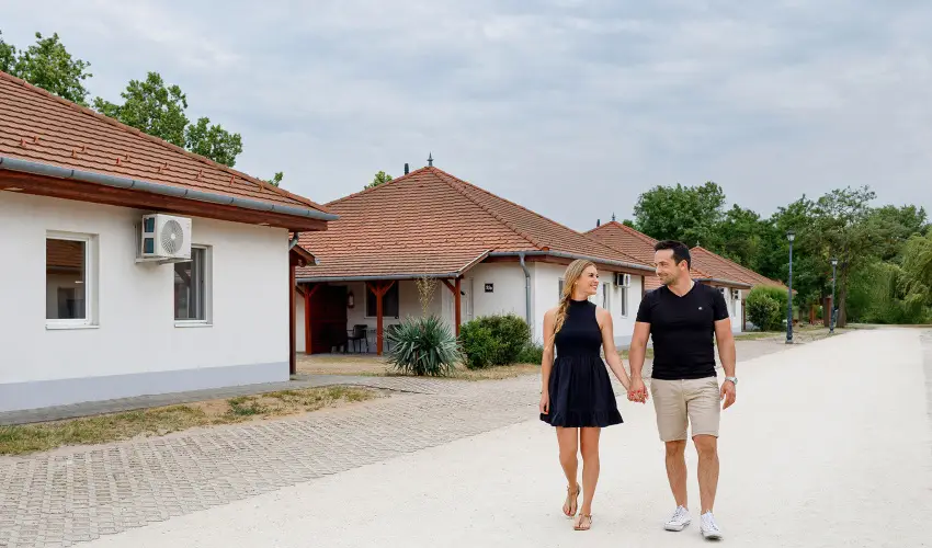 Cegl�df�rd� Apartmanpark �s Kemping Cegl�d - Augusztus 20. (min. 2 �j)