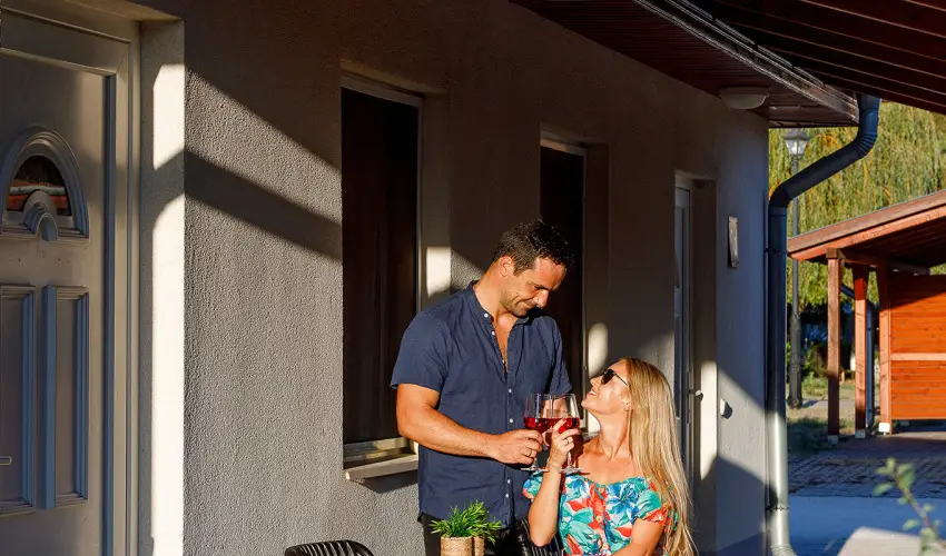 Cegl�df�rd� Apartmanpark �s Kemping Cegl�d - Augusztus 20. (min. 2 �j)