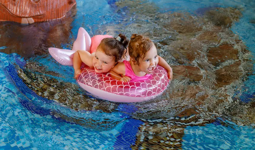 Cegl�df�rd� Apartmanpark �s Kemping Cegl�d - Augusztus 20. (min. 2 �j)