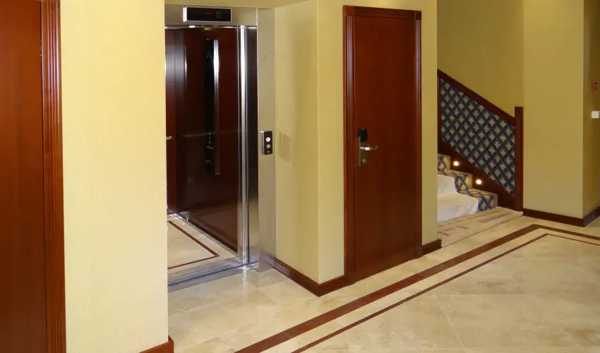 Centrum Hotel Debrecen - Augusztus 20. (min. 2 j)