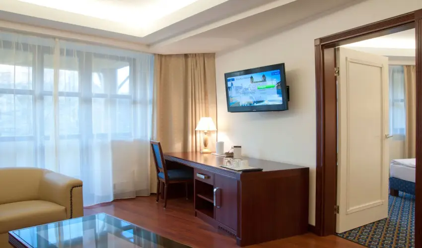 Centrum Hotel Debrecen - Augusztus 20. (min. 2 j)