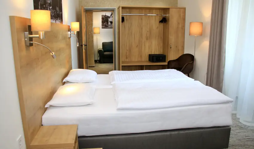 City Hotel Ring Budapest - Augusztus 20. (min. 3 j)