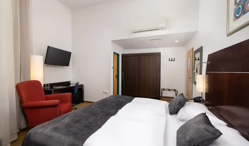 City Hotel Mtys Budapest - Augusztus 20. (min. 3 j)