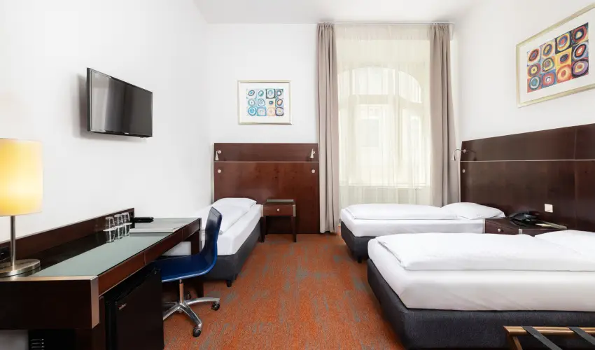 City Hotel M�ty�s Budapest - Augusztus 20. (min. 3 �j)