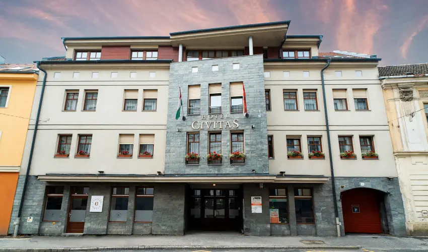 Hotel Civitas Sopron - Augusztus 20. (min. 3 j)