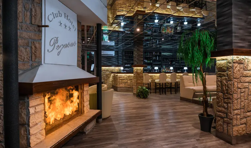 Club Hotel Pegasus Tiszaug - Augusztus 20. (min. 2 �j)