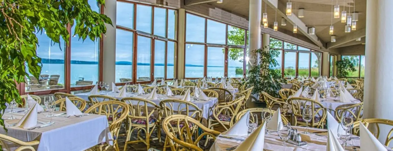 Club Tihany Hotel Tihany - Augusztus 20. (min. 2 j)