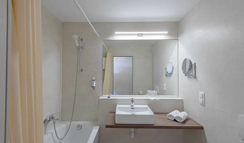 Club Tihany Hotel Tihany - Augusztus 20. (min. 2 j)