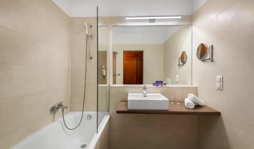 Club Tihany Hotel Tihany - Augusztus 20. (min. 2 j)