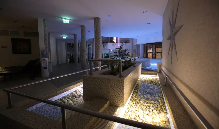 Colosseum Wellness Hotel Mrahalom - Augusztus 20. (min. 3 j)