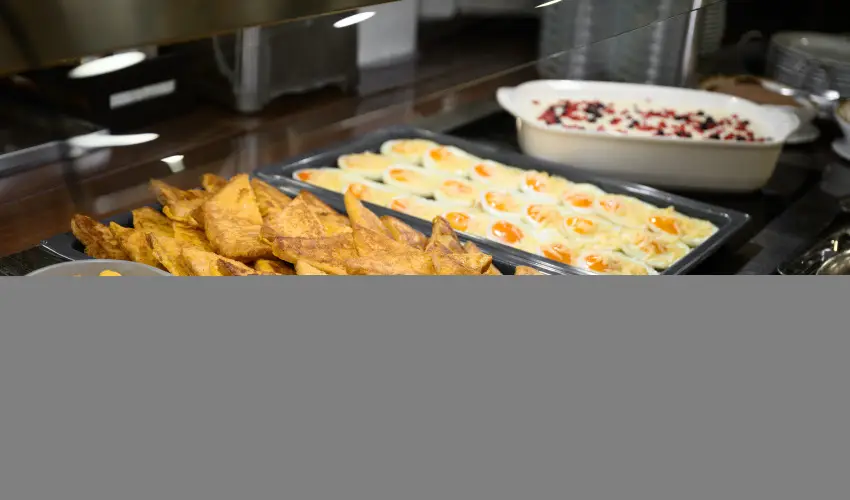 Colosseum Wellness Hotel M�rahalom - Augusztus 20. - teljes el�refizet�ssel (min. 3 �j)