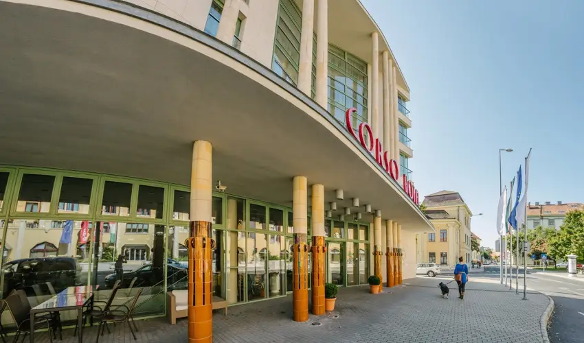 Corso Hotel P�cs P�cs - Augusztus 20.