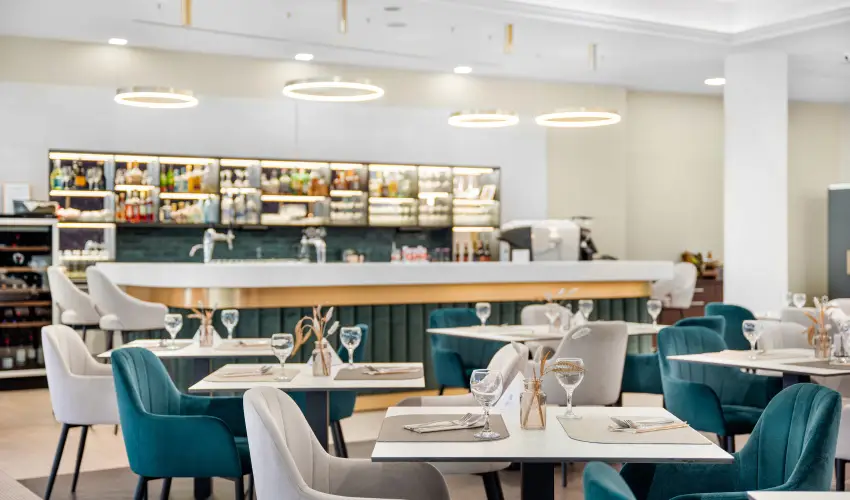 Corso Hotel P�cs P�cs - Augusztus 20.