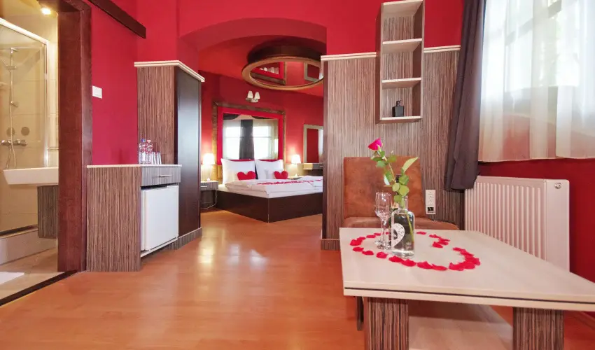 Corvin Hotel Gyula - Augusztus 20.