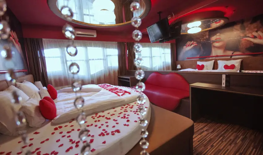 Corvin Hotel Gyula - Augusztus 20.