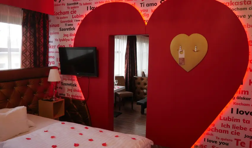 Corvin Hotel Gyula - Augusztus 20.