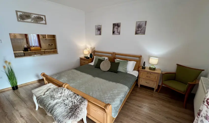 Cottage Apartman Gyula Gyula - Augusztus 20. (min. 2 j)